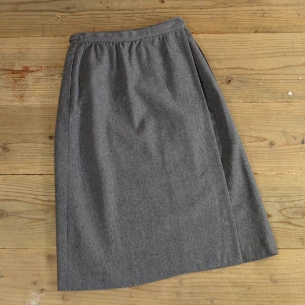 画像2: CHAUS Wool Rap Skirt 【Ladys】