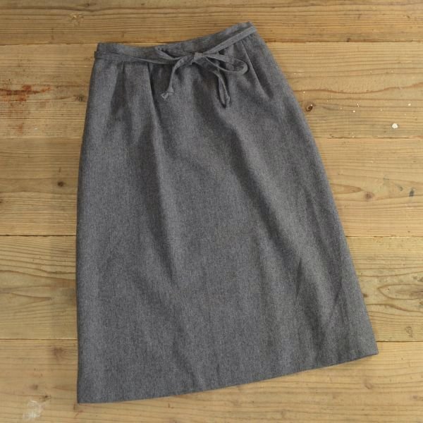 画像1: CHAUS Wool Rap Skirt 【Ladys】