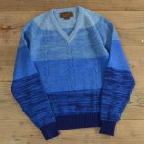 画像: ALVIN JOSEF Gradation Knit V-Neck Sweater