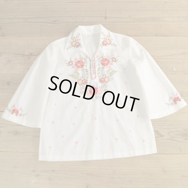 画像1: Unknown Embroidery Blouse 【Ladys】 (1)