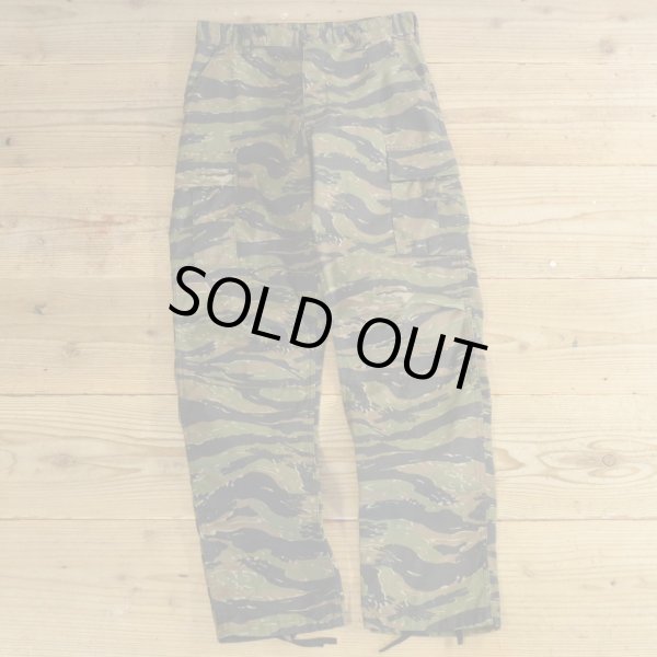 画像1: ROTHCO Tiger Camouflage Cargo Pants 【W30】 (1)