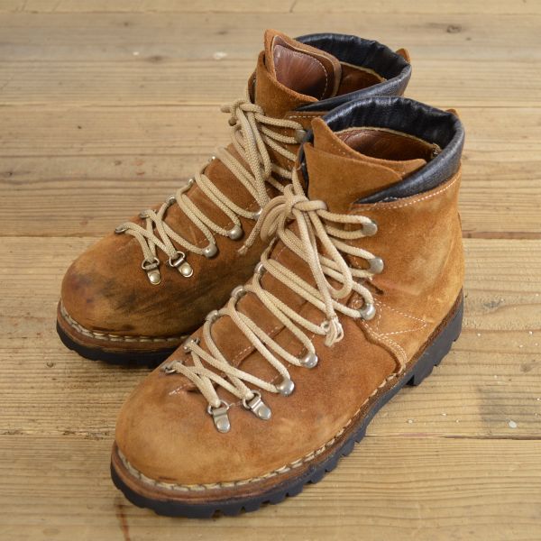 画像1: Raichle Suede Mountain Boots (1)